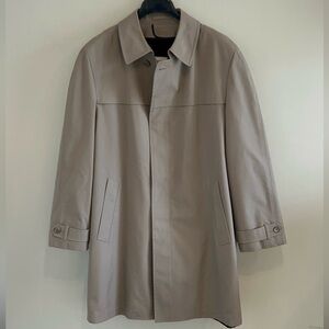 London Fog Main Coat Rain Jacket.